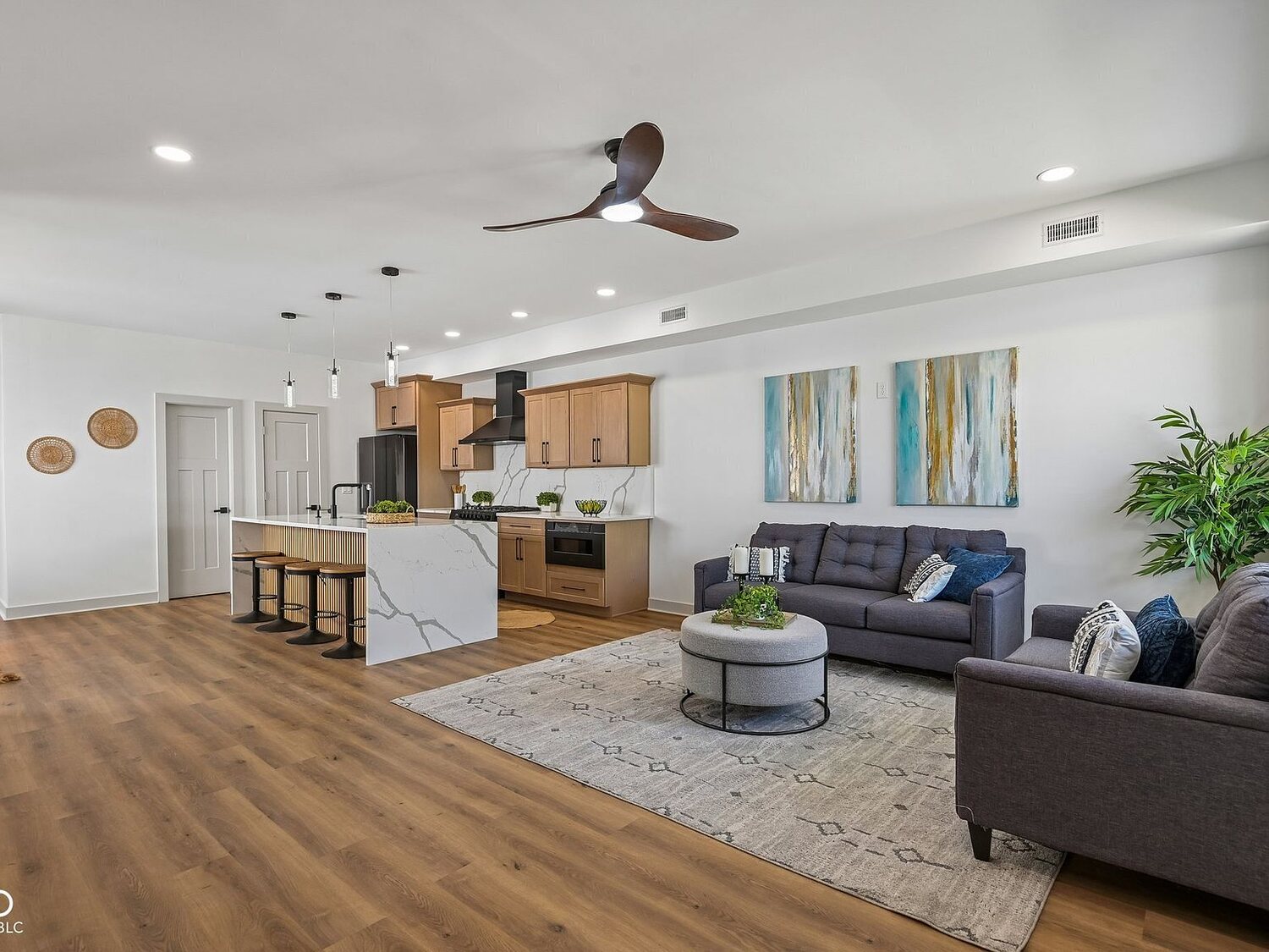 1943 N College Ave, Indianapolis — new construction open plan