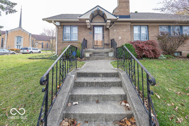 Sold home, central Indiana